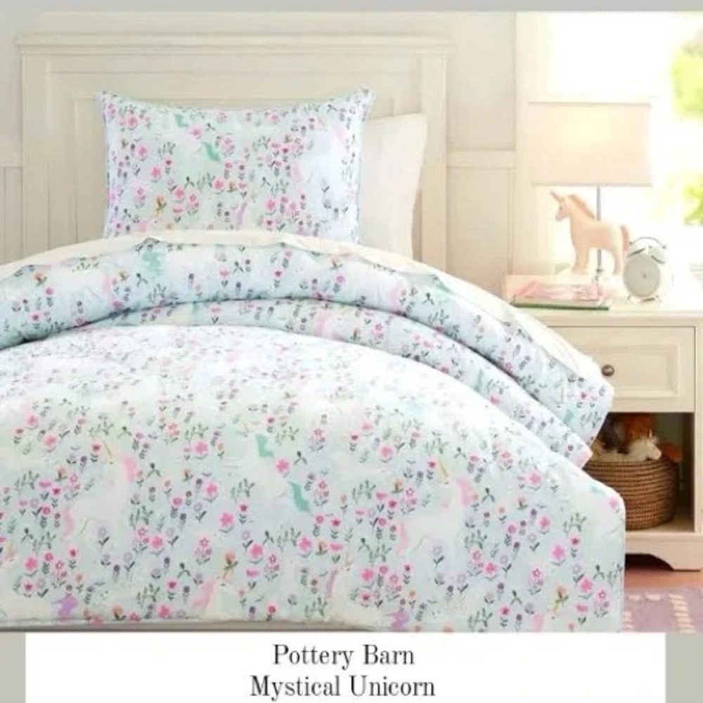 Pottery Barn Kids Mystical Unicorn Duvet Cover - Twin
